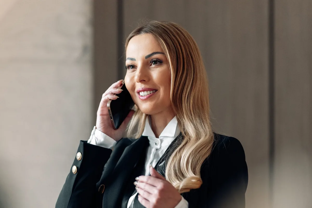 Sejla Dzanic, Ärztin in der My Beauty Clinic Nürnberg, zum Thema Krähenfüße